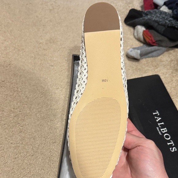 Talbots Elegant White Lace Ballet Flats-10m - Picture 4 of 4